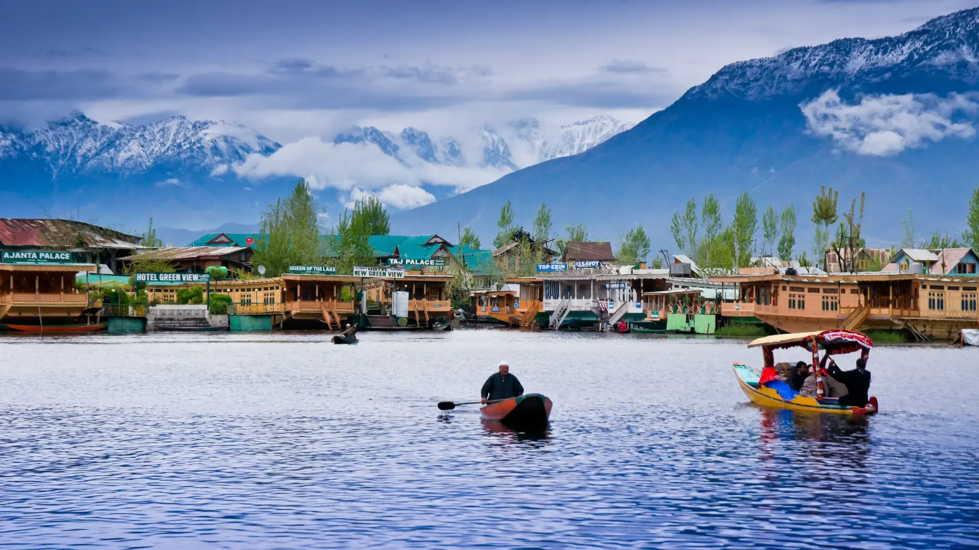 4 Nights 5 Days Kashmir Tour Package